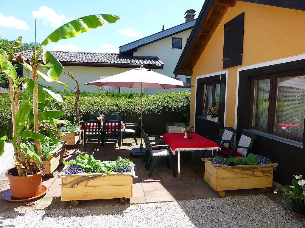 Casa Shania Unterwoessen 3*,